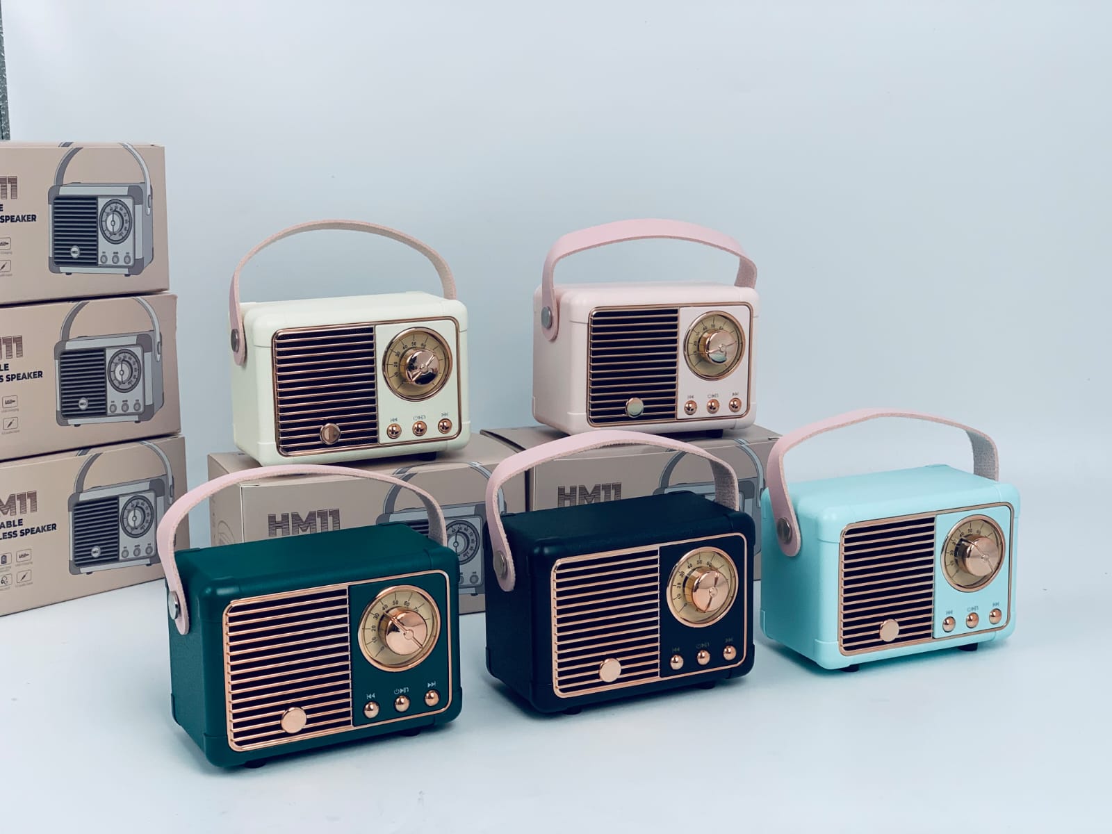 Vintage Retro Style Bluetooth Speaker